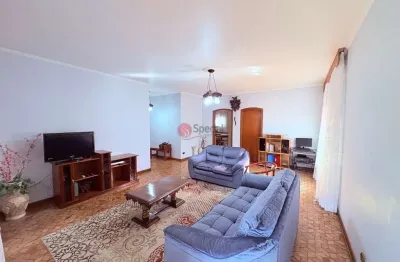 Casa com 3 quartos à venda na Rua Caxias do Sul, 175, Vila Carrão, São Paulo