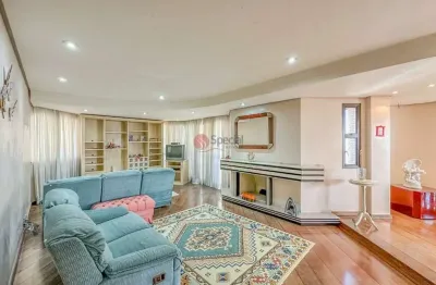 Apartamento à venda no tatuapé com 250 metros 4 quartos, 2 suítes, 4 vagas de garagem.