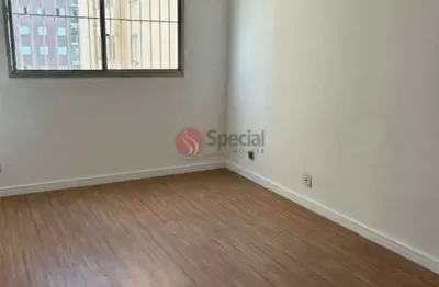 Apartamento à venda com 2 quartos e 1 vaga no brás.