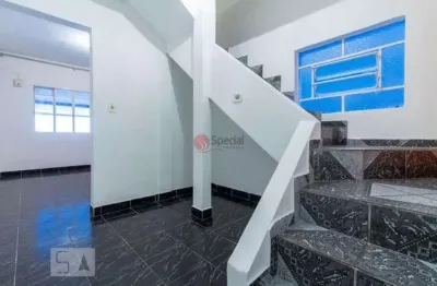 Sobrado no jardim nordeste, próximo ao metrô artur alvin zona leste.