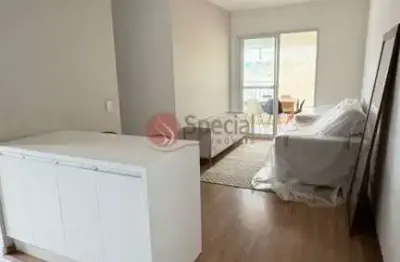 Apartamento p/ locação na v. carrão com 2 quartos,1 suíte, varanda e 1 vaga de garagem, mobiliado