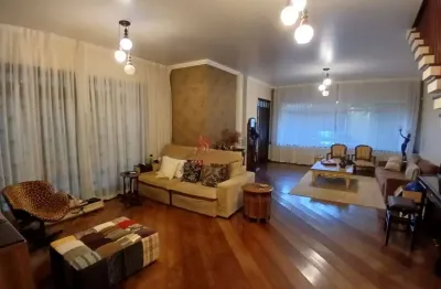 Sobrado comercial ou residencial no tatuapé ao lado do metrô carrão.
