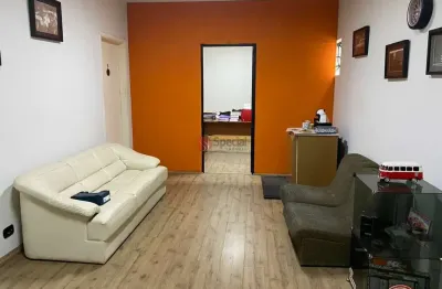 Sala em excelente localização no tatuapé com 95 m² de área construída.