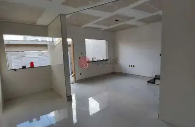 Sobrado para compra na vila ré, 2 quartos, 1 suíte, 2 vagas de garagem.