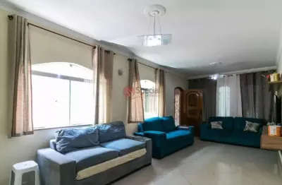 Casa com 3 quartos para alugar na Rua Uruçuca, 242, Tatuapé, São Paulo