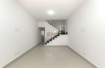 Sobrado no jardim record, 3 dormitórios, 2 vagas de garagem.
