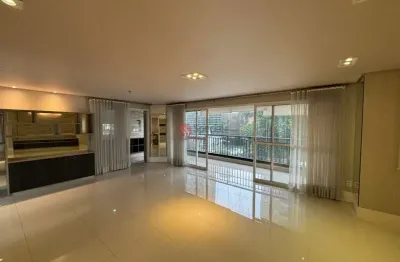 Apartamento de alto padrão na mooca com 3 suítes e varanda gourmet.