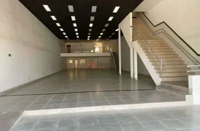 Salão comercial com infraestrutura completa no bairro de  arthur alvim.