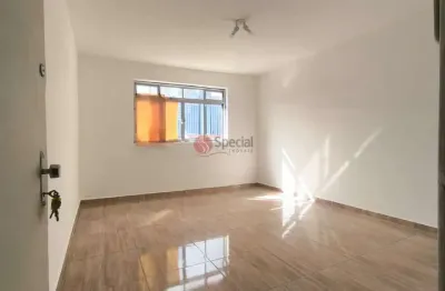 Sala comercial para alugar na Rua Tuiuti, 2453, Tatuapé, São Paulo