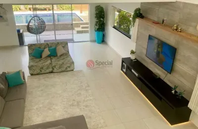 Casa em condomínio fechado em boracéia com 4 quartos e 6 vagas de garagem.
