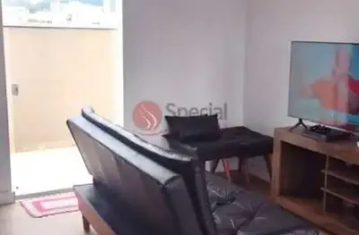 Apartamento garden de 88 metros no aricanduva 2 dormitórios, 1 suíte, 88m², 2 quintais.