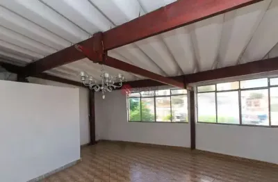 Sobrado residencial ou comercial próximo ao mercado municipal