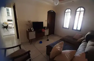 Casa térrea à venda na vila guilhermina sendo 2 moradias no mesmo terreno.