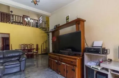 Casa com 4 quartos à venda na Rua Belchior da Costa, 340, Vila Carrão, São Paulo