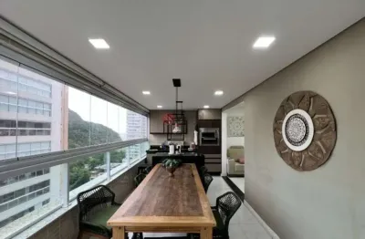 Apartamento no canto do forte, com vista para o mar com 4 quartos, 3 suítes e 3 vagas