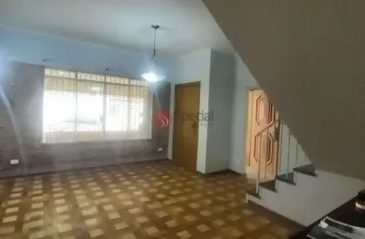 Sobrado comercial para locação no tatuapé com 170 m², 3 quartos sendo 2 suítes, 2 vagas de garagem.