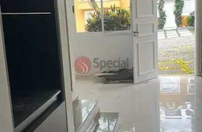 Sobrado de condominio em localizaçao nobre da vila carrao!