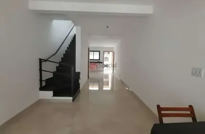 Sobrado à venda no jardim três marias, 3 dormitórios, 1 suíte.