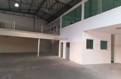 Galpão comercial vago ao lado da futura estação de metrô vila formosa