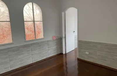 Casa com 2 quartos para alugar na Rua Asa-Branca, 157, Vila Carrão, São Paulo