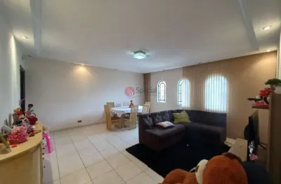 Casa térrea à venda na vila formosa. ótima localização e excelente terreno.