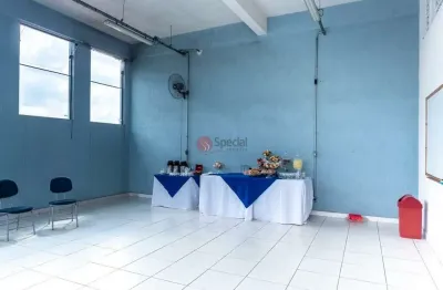 Prédio à venda na Avenida Sousa Bandeira, 564, Vila Nhocune, São Paulo