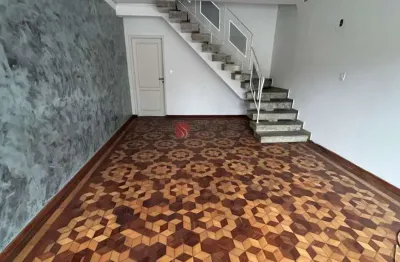 Sobrado no tatuapé residencia,155 m², 2 quartos, 2 vagas, edícula, quintal, a 100 metros do ceret.