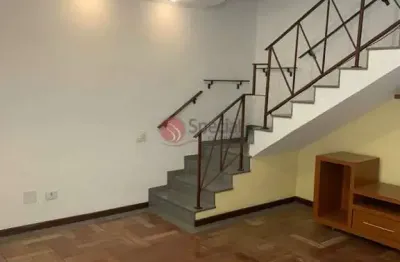 Casa com 2 quartos para alugar na Rua Campo Largo, 299, Mooca, São Paulo