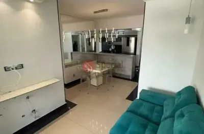 Apartamento à venda na Mooca 74 m², 3 dormitórios, suíte e sacada com churrasqueira.