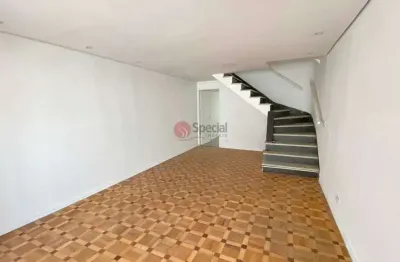 Sobrado residencial ou comercial no Tatuapé com 3 dormitórios e edícula próximo ao Metrô Carrão.