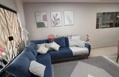 Casa com 3 quartos à venda na Rua Edna Romanini, 133, Vila Carrão, São Paulo