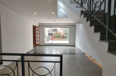 Casa com 3 quartos para alugar na Rua Alcacer-Kehir, 590, Tatuapé, São Paulo