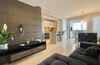 Apartamento com 2 quartos para alugar na Vila Nova, Blumenau , 77 m2 por R$ 3.900