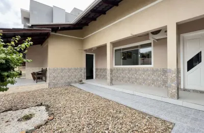 Casa comercial com 2 salas para alugar no Velha, Blumenau , 340 m2 por R$ 5.800