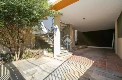 Casa com 4 quartos para alugar na Rua Professor Mário Casassanta, Carlos Prates, Belo Horizonte