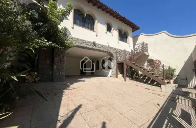 Excelente casa para locação e venda no mangabeiras ao lado da praça da bandeira