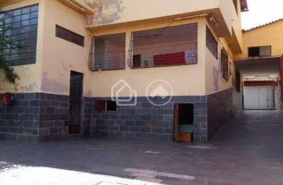 Casa com 3 quartos à venda na Rua Antônio de Freitas, Pirajá, Belo Horizonte