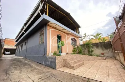 Casa 03 quartos à venda no bairro dom bosco, 08 vagas, terraço coberto, lote 396m²