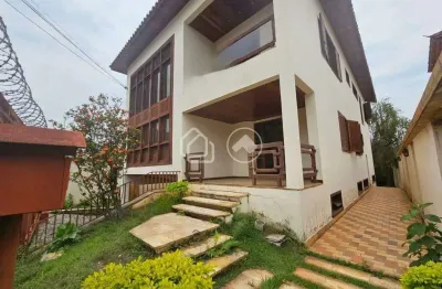 Casa luxo, ampla, 8 quartos e 6 vagas de garagem para alugel bairro floresta