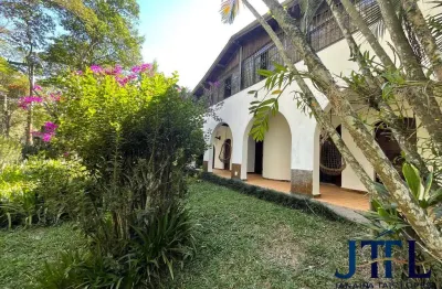 Casa térrea com 3 suítes e piscina - vale do sol - embu das artes