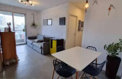 Apartamento à venda 2 dormitórios, 1 suíte, 1 vaga centro os