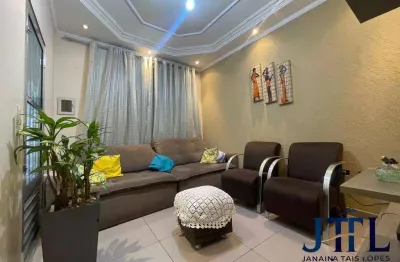 Dupla residência com salão gourmet, 5 quartos e área ampla – santa maria, o