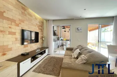 Casa com 3  dormitórios , 1 suíte e 2 vagas e área gourmet –  granja viana