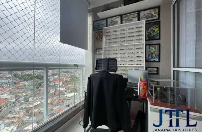 Apartamento com 2 vagas - 2 quartos - andar alto - planejado - R$360 mil