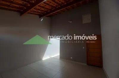 Residência à venda no bairro residencial ana dorotéia com dois quartos sendo uma suíte