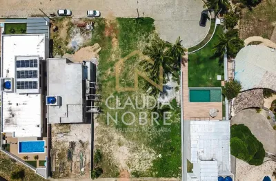 Lote nascente à beira-mar na praia da costa brava – condomínio rio mar