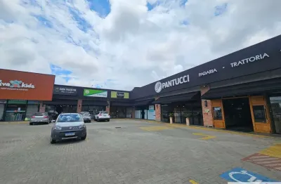 Ponto comercial para alugar na Rua Capitão Leônidas Marques, 268, Uberaba, Curitiba