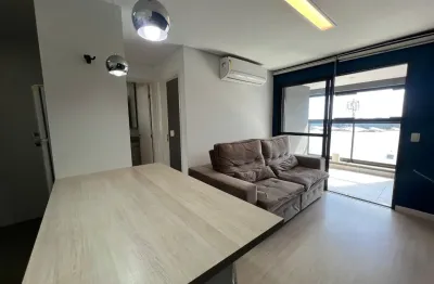 Apartamento para locação no  bigorrilho, andar alto, vista livre.