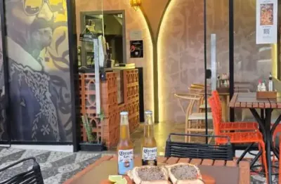 Sala comercial para alugar na Avenida Paraná, 756, Cabral, Curitiba