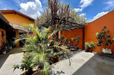 Imóvel com área aconchegante e espaço gourmet: seu refúgio perfeito!